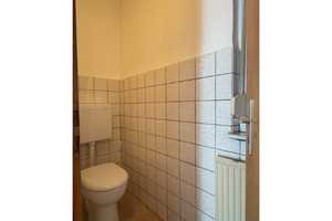 Preisgünstiges Wohnhaus in idealer Lage von Daaden - sonnig, zentrumsnah mit ebenem Grundstück ! – Altenkirchen (Westerwald) (Kreis) – Vorschaubild 10