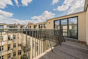 moderne 4-Zimmer Dachgeschosswohnung in zentraler Lage! – Die vollständige Adresse der Immobilie erhältst du vom Anbieter., 13355 Gesundbrunnen, Berlin – Vorschaubild 7
