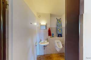 RESERVIERT!! Sehr gepflegte 3 Zimmerwohnung mit traumhaften Blick über Hannover und der Ihme – Die vollständige Adresse der Immobilie erhältst du vom Anbieter., 30449 Linden-Mitte, Hannover – Vorschaubild 8