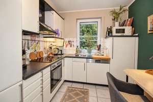 Großzügige 3-ZKB-Maisonette mit Balkon & Terrasse – 65817 Eppstein – Vorschaubild 3