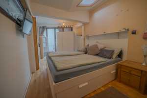 Charmantes Stadthaus in ruhiger Lage der Weststadt mit Dachterrasse & Flair - exklusiv bei realunis – Heidelberg – Vorschaubild 9