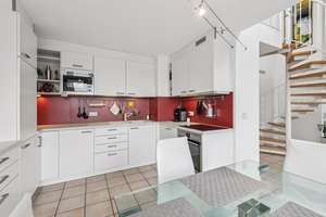 Provisionsfrei - Lichtdurchflutete Maisonettewohnung in gefragter Lage – Die vollständige Adresse der Immobilie erhältst du vom Anbieter., 40476 Derendorf, Düsseldorf – Vorschaubild 4