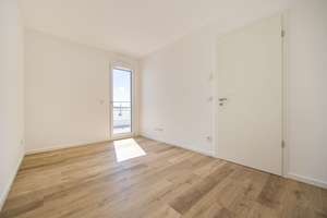 Helle 3 Zimmerwohnung mit Einbauküche – Frankenstraße 2, 90443 Gibitzenhof, Nürnberg – Vorschaubild 2