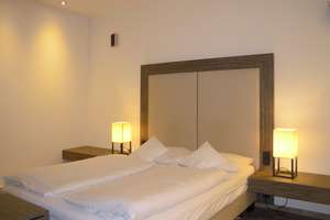 Möbliertes, großzügiges Apartment Innenstadt – Stephanienstr. 6, 40211 Stadtmitte, Düsseldorf – Vorschaubild 13
