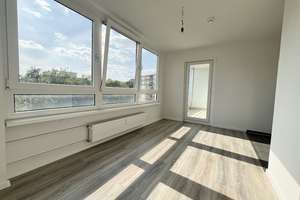 Weihnachtsaktion: 500 € Gutschein+3 Nettokaltmieten frei! Tolle 3-Zimmer-Wohnung mit Balkon! – Philosophenweg 6, 45279 Freisenbruch, Essen – Vorschaubild 1