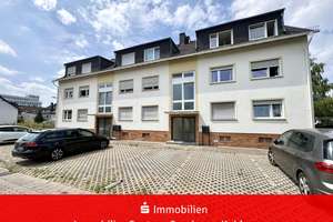 Modern sanierte 3-Zimmer-Wohnung mit großem Balkon!