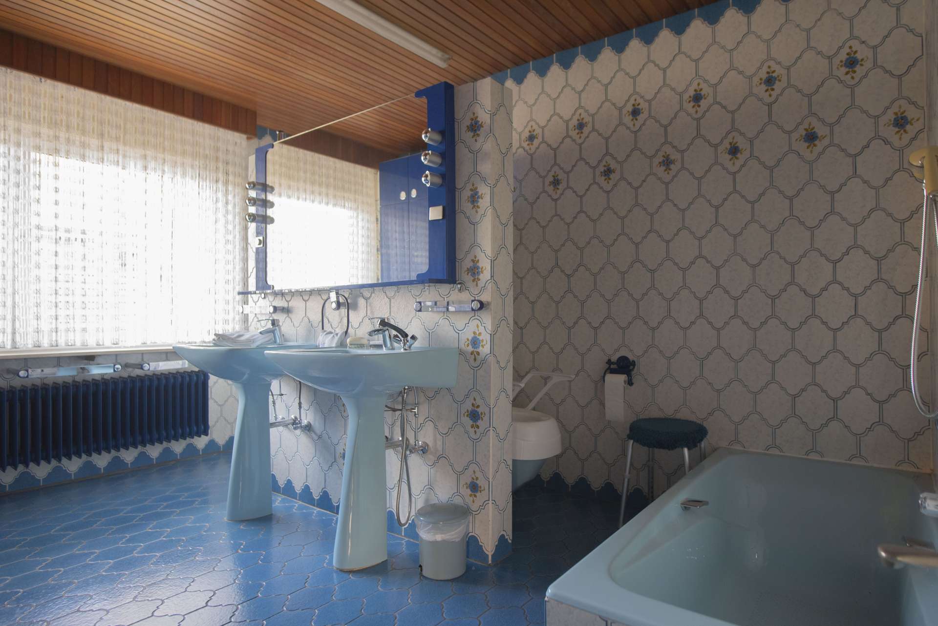 Immobilie in Schmitten - Großes EFH mit vielen Freisitzen und grandioser Aussicht. Käuferprovisionsfrei! - Bild 0