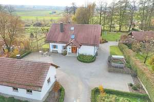 Idyllisches Einfamilienhaus mit liebevoll angelegtem Garten und herrlicher Naturkulisse – Die vollständige Adresse der Immobilie erhältst du vom Anbieter., 85290 Geisenfeld – Vorschaubild 3