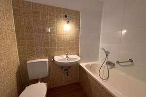 Helle 1-Zimmer-Wohnung mit Balkon in Nürnberg – Rauschbergweg 1, 90471 Langwasser Nordwest, Nürnberg – Vorschaubild 4
