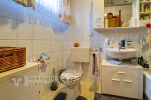 Charmantes Einfamilienhaus in sonniger Aussichtslage mit großem Garten – Die vollständige Adresse der Immobilie erhältst du vom Anbieter., 72218 Wildberg – Vorschaubild 12