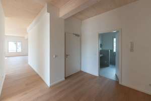 Großzügiges Penthouse mit 360° Dachterrasse, Weitblick und 65 m² Wohn-/Essbereich im Zentrum Jenas – Die vollständige Adresse der Immobilie erhältst du vom Anbieter., 7743 Jena-Zentrum, Jena – Vorschaubild 16