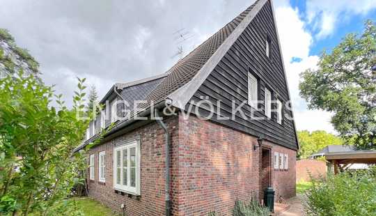 Bild von Moderne Doppelhaushälfte in Waldnähe