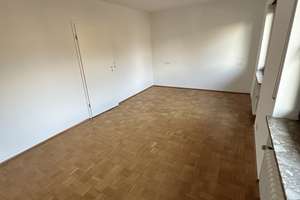 Modernisierte DHH in absoluter Top-Lage/ Garten & Balkon/ Ubahn Nähe – Die vollständige Adresse der Immobilie erhältst du vom Anbieter., 81477 Obersendling, München – Vorschaubild 13