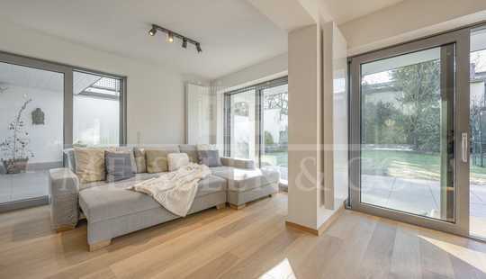 Bild von Hochwertiges Einfamilienhaus mit Südgarten
