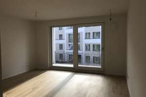 Schöne 3-Zimmer-Wohnung mit Einbauküche und Balkon in Lochhausen, München – Henschelstraße 31, 81249 Lochhausen, München – Vorschaubild 7
