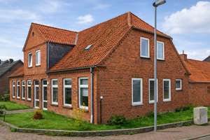 Mehrfamilienhaus oder großes EFH mit großem Grundstück in Stockelsdorf-Dissau – Die vollständige Adresse der Immobilie erhältst du vom Anbieter., 23617 Stockelsdorf – Vorschaubild 3