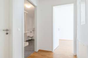 AIGNER - Moderne 4-Zimmer-Wohnung mit West-Ausrichtung in Allach – Die vollständige Adresse der Immobilie erhältst du vom Anbieter., 80999 Untermenzing, München – Vorschaubild 4