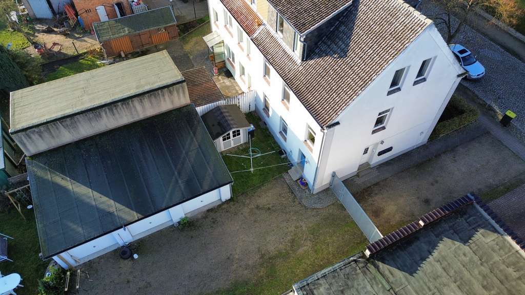 Immobilie in Lübz - Mehrfamilienhaus - 3 Mietparteien - Voll Vermietet. - Bild 2