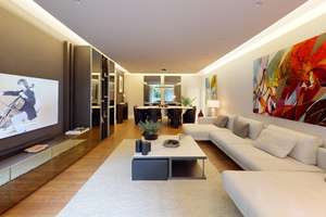 RE/MAX - Design trifft Ruhe: Stilvolles Wohnen in Bogenhausen!