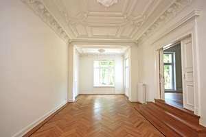 Rarität mit Garten und Kamin in unmittelbarer Nähe zur Alster – Die vollständige Adresse der Immobilie erhältst du vom Anbieter., 22087 Uhlenhorst, Hamburg – Vorschaubild 3
