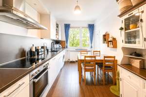 Direkt am Fürstenplatz – Attraktive und gut aufgeteilte Kapitalanlage in sehr beliebter Lage! – 40215 Friedrichstadt, Düsseldorf – Vorschaubild 2