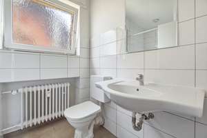 Vielseitiges Mehrfamilienhaus in Bielefeld-Jöllenbeck – bezugsfrei und teilmodernisiert – 33739 Jöllenbeck, Bielefeld – Vorschaubild 11