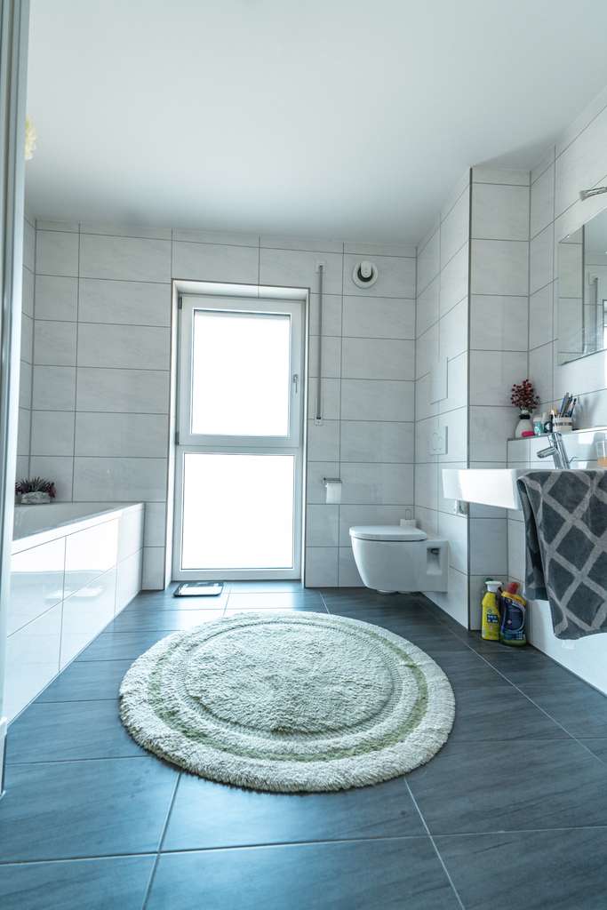 Immobilie in Forstinning - Kapitalanlage unter 5000 EUR/m2 - Baujahr 2020 - TG - vermietet- 30 min München - Bild 4