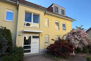SCHÖNE 3-RAUM-WOHNUNG IN ERFURT – Die vollständige Adresse der Immobilie erhältst du vom Anbieter., 99087 Hohenwinden, Erfurt – Vorschaubild 2