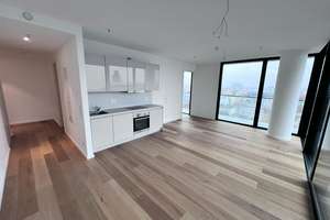 2 Zimmer Wohnung mit fantastischem Ausblick – Europa Allee 11, 60327 Gallus, Frankfurt am Main – Vorschaubild 1