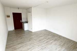 Schöne möblierte 1 Zimmer Wohnung, 23qm mit einer Pantryküche, im Zentrum von Ludwigshafen zu vermie – Wredestraße 46, 67059 Mitte, Ludwigshafen am Rhein – Vorschaubild 1