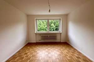 Hochwertige 4-Zimmer-Wohnung mit Balkon in Nürnberg Langwasser – Herzogstandstraße 34, 90471 Langwasser Nordwest, Nürnberg – Vorschaubild 2