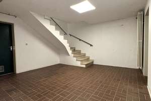 Exklusives Einfamilienhaus in Allach-Untermenzing  mit großen Garten und Pool und Einliegerwohnung – Blumenbachstraße 3, 80999 Untermenzing, München – Vorschaubild 48