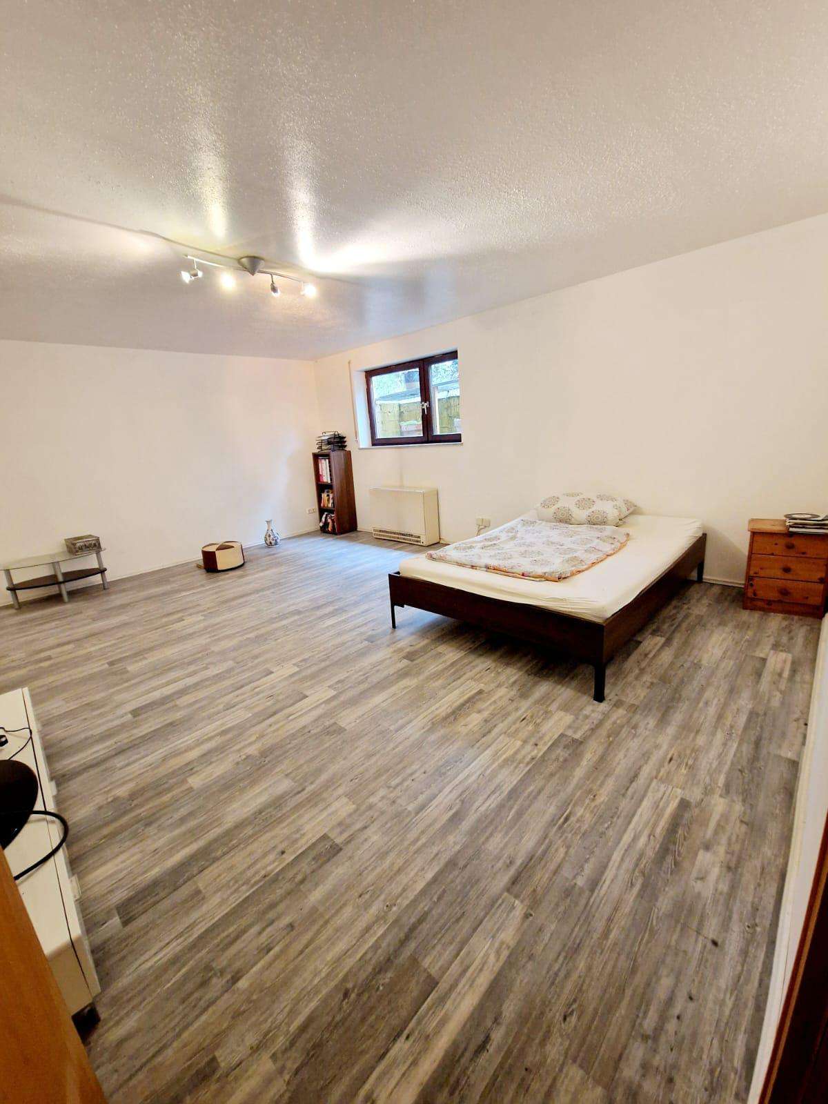 Immobilie in Rodenbach - Einfamilienhaus im Grünen für die Großfamilie - Bild 0