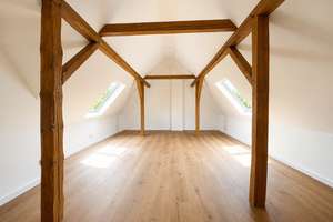 177 m² Villa-Wohnung + 60 m² DG – komplett renoviert, einzugsbereit & flexibel nutzbar – Die vollständige Adresse der Immobilie erhältst du vom Anbieter., 30419 Herrenhausen, Hannover – Vorschaubild 11