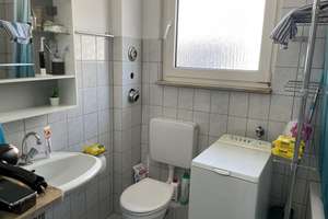 Zwei Zimmer in Bonn: Helle Wohnung mit Balkon – Effertzstraße 56, 53121 Endenich, Bonn – Vorschaubild 4