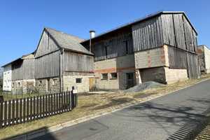 Idyllisches kleines Bauernhaus mit Nebengebäuden in der Knopfstadt Bärnau – Tirschenreuth (Kreis) – Vorschaubild 2