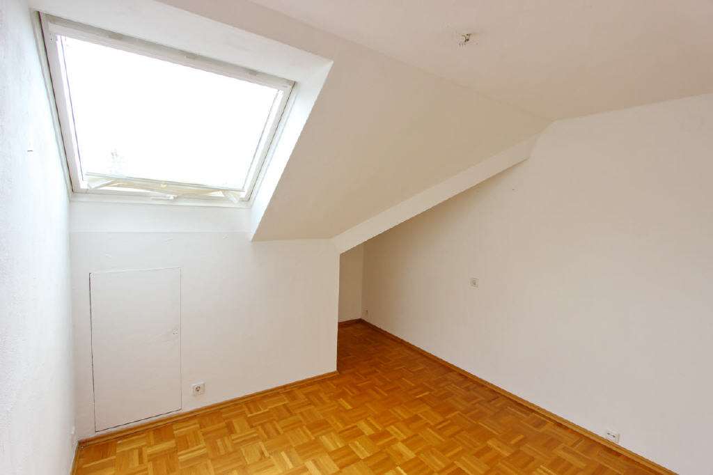 Immobilie in Wangen im Allgäu - Sofort beziehbare, helle Dachgeschoss-Wohnung in Lauflage zur Altstadt - Bild 0