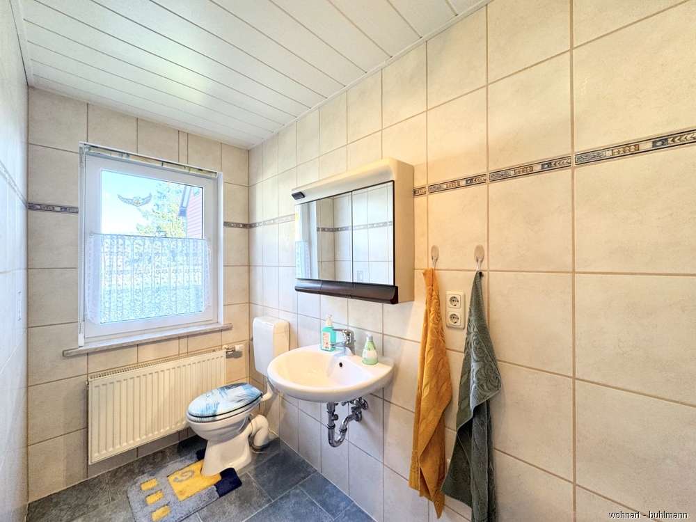 Immobilie in Wernigerode - Großzügiges Ein- oder Zweifamilienhaus mit Bungalow und sonnenverwöhntem Garten in Hasserode - Bild 0