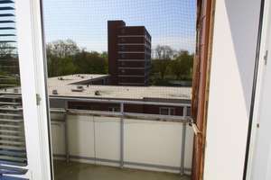 3 Zimmer-Wohnung mit Wannenbad, Balkon, und Gäste WC! – Die vollständige Adresse der Immobilie erhältst du vom Anbieter., 38120 Weststadt, Braunschweig – Vorschaubild 8