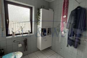 Einfamilienhaus mit Einliegerwohnung in begehrter Wohnlage von Großen Buseck – Die vollständige Adresse der Immobilie erhältst du vom Anbieter., 35418 Buseck – Vorschaubild 16