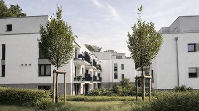 RUHIGE, SONNIGE 3 ZIMMER IN TOLLER GRÜNER UMGEBUNG - 5 MIN VON UNI/-KLINIK & BAHNHOF (EINZUG FLEX.)
