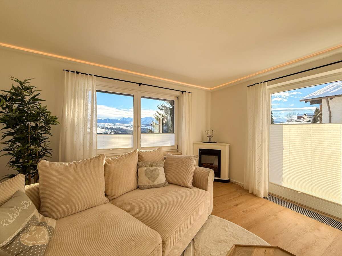 Immobilie in Oberreute - MODERN, ALPIN & EINZIGARTIG – Traumhafte Wohnung in Pole Position mit Hochgratblick - Bild 0