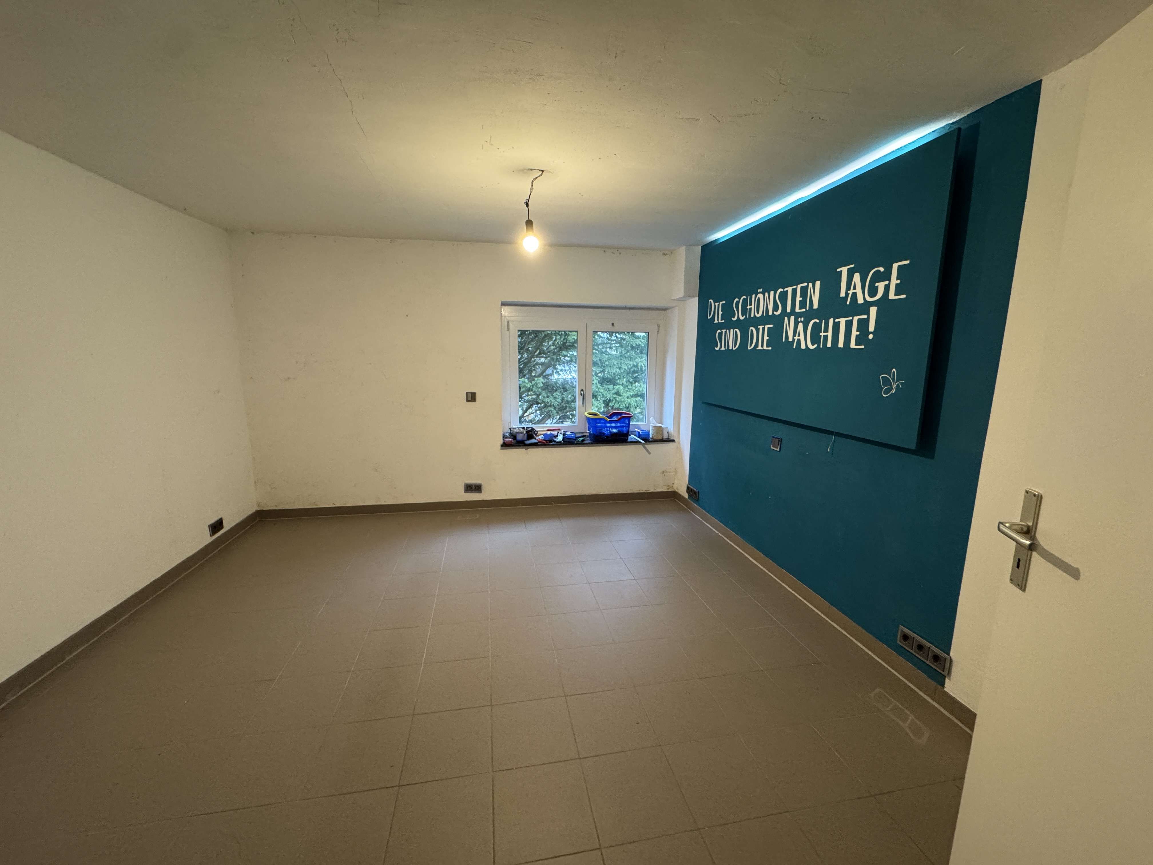 Immobilie in Lüdenscheid - Geräumiges Ein- bis Zweifamilienhaus mit 8 Zimmern in Lüdenscheid - Bild 0