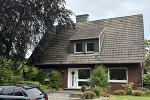 Viel Platz für Ihre Ideen: Einfamilienhaus in Ahlen – 59229 Ahlen – Vorschaubild 1