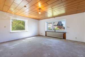 Zweifamilienhaus mit Schwimmbad, 3 Garagen und großem Grundstück - ideal für Pferdeliebhaber! – Die vollständige Adresse der Immobilie erhältst du vom Anbieter., 38556 Bokensdorf – Vorschaubild 6