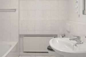 Kassel – Bad Wilhelmshöhe… Gepflegte 2-3 Zimmer Wohnung mit 2 Balkonen zur Kapitalanlag – Kassel – Vorschaubild 4