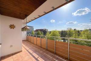 Repräsentative Stadtwohnung mit 2 Balkonen - Vermietung befristet auf 3 Jahre – Berliner Platz 8, 97080 Altstadt, Würzburg – Vorschaubild 11