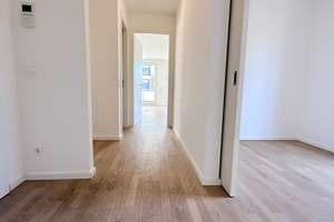 Ruhiges Wohnen in zweiter Baureihe am Stadtpark, mit Balkon, Aufzug, TG!! – Die vollständige Adresse der Immobilie erhältst du vom Anbieter., 22299 Winterhude, Hamburg – Vorschaubild 7