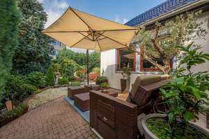 Raumriese mit japanischem Garten - Einfamilienhaus mit viel Charme in Friedrichsdorf – Die vollständige Adresse der Immobilie erhältst du vom Anbieter., 61381 Friedrichsdorf – Vorschaubild 13