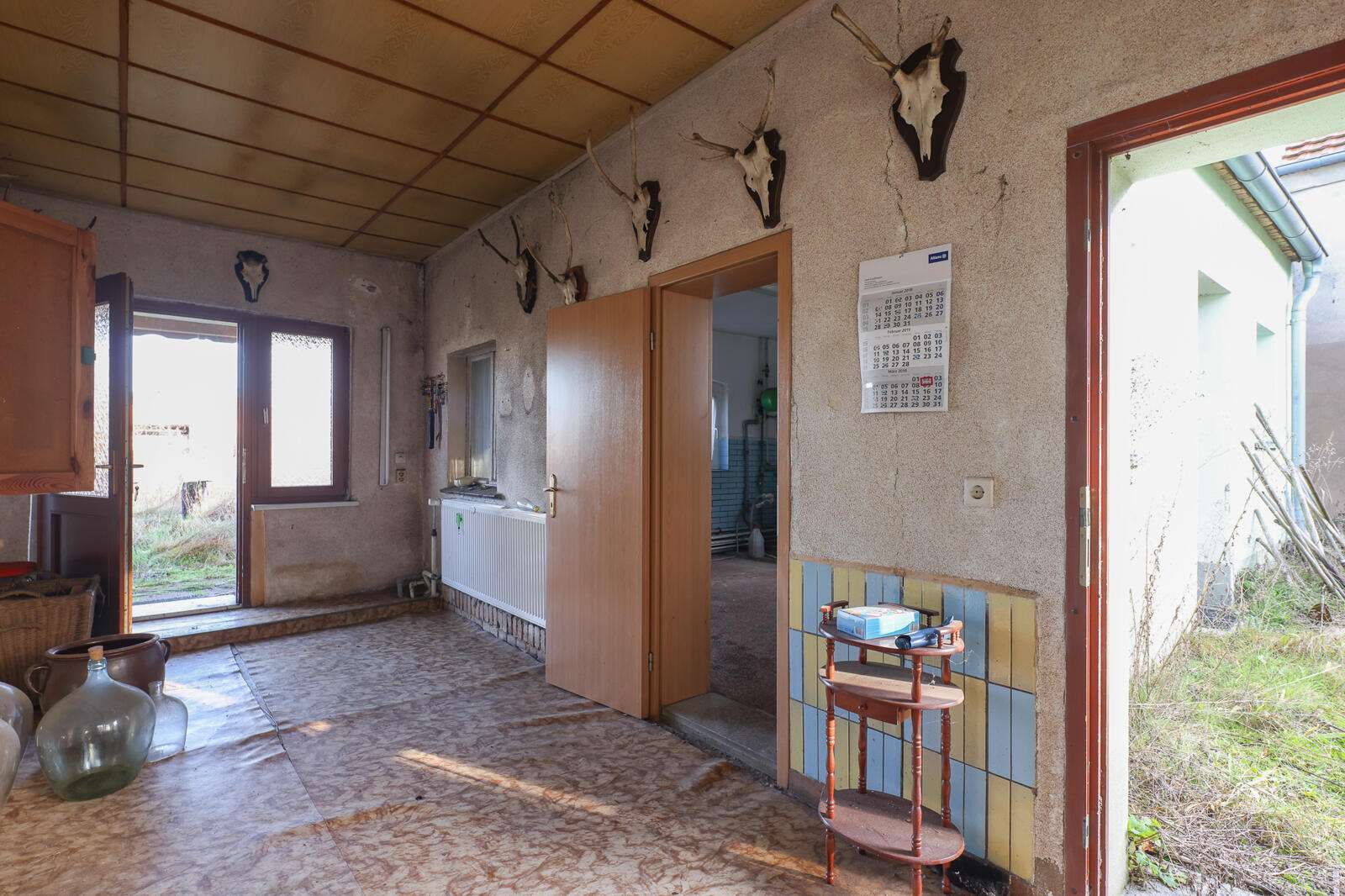 Dreiseithof mit Scheunen | ca. 146 m² Wfl. | 2.736 m² Grundstück | DG mit Potenzial | Sanierungsbed., Teltow Fläming Kreis – Bild 4